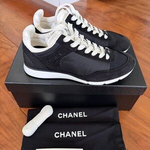 Chanel 24P Black Kidskin And Suede Calfskin Sneakers 36.5.